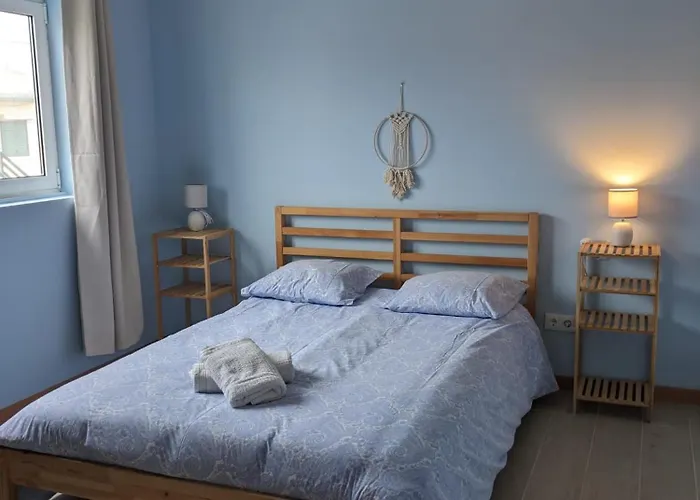 Apartman T2 Na Da - Yellow Door *