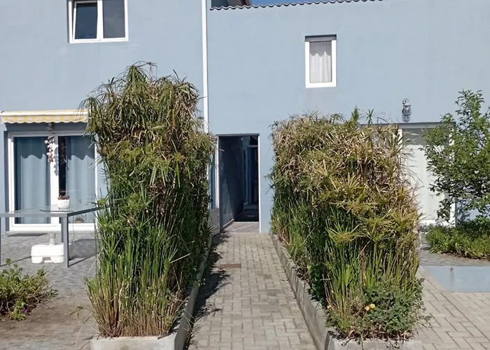 Apartman T2 Na Da - Yellow Door